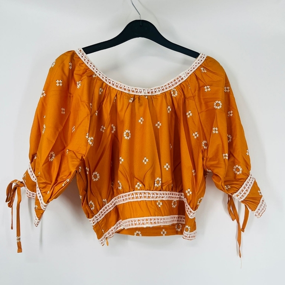Orange Daisy Floral Print Lace Trim Short Sleeve Crop Top - Picture 13 of 13
